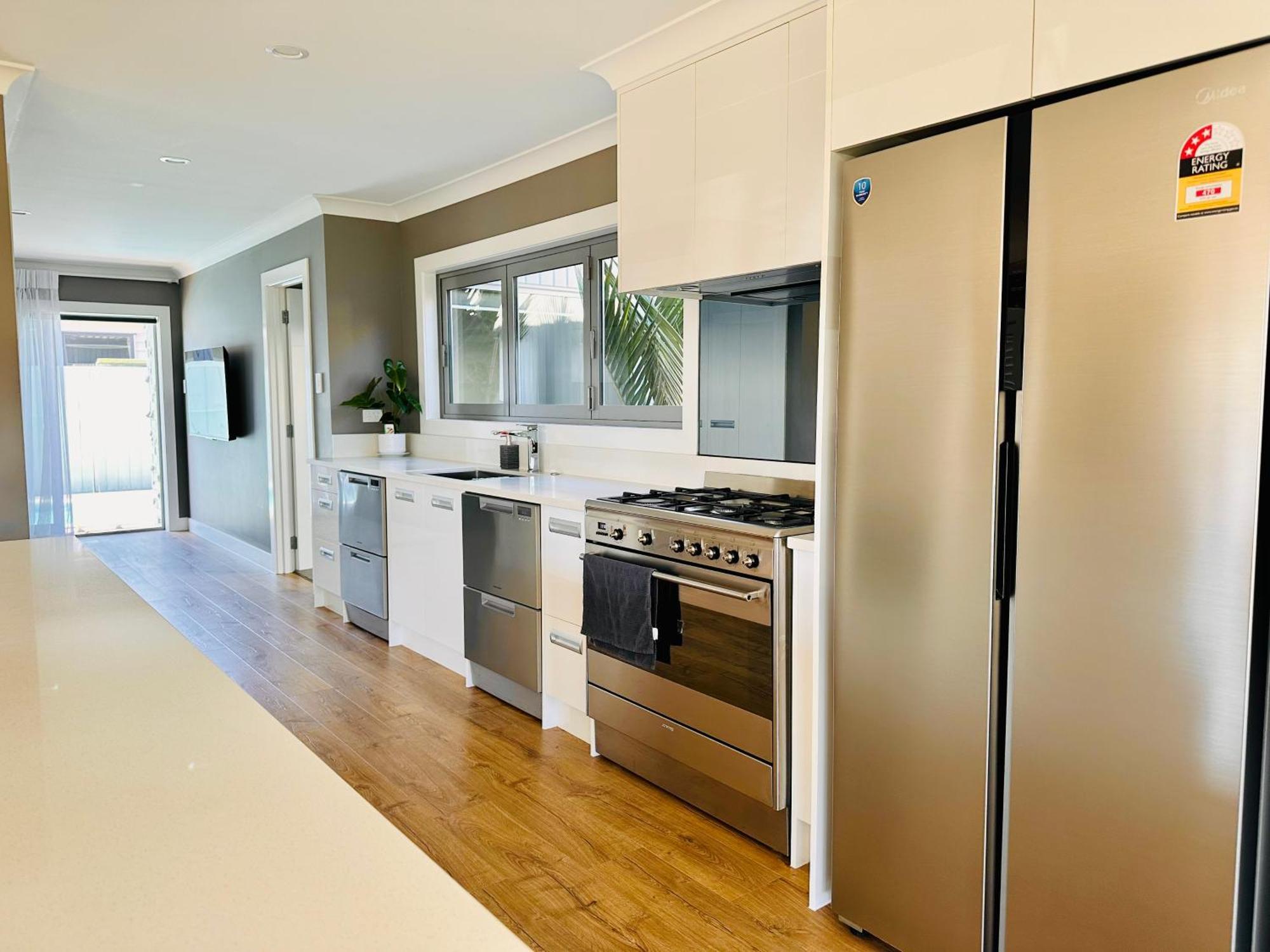Summer Holiday 4 Bedrooms House In Hamilton With Pool And Spa 외부 사진