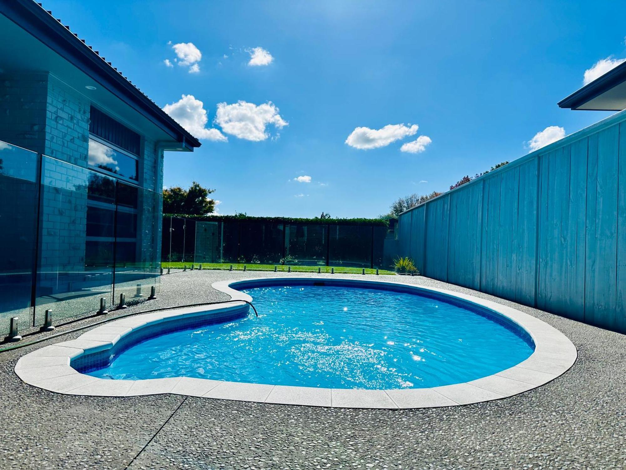 Summer Holiday 4 Bedrooms House In Hamilton With Pool And Spa 외부 사진