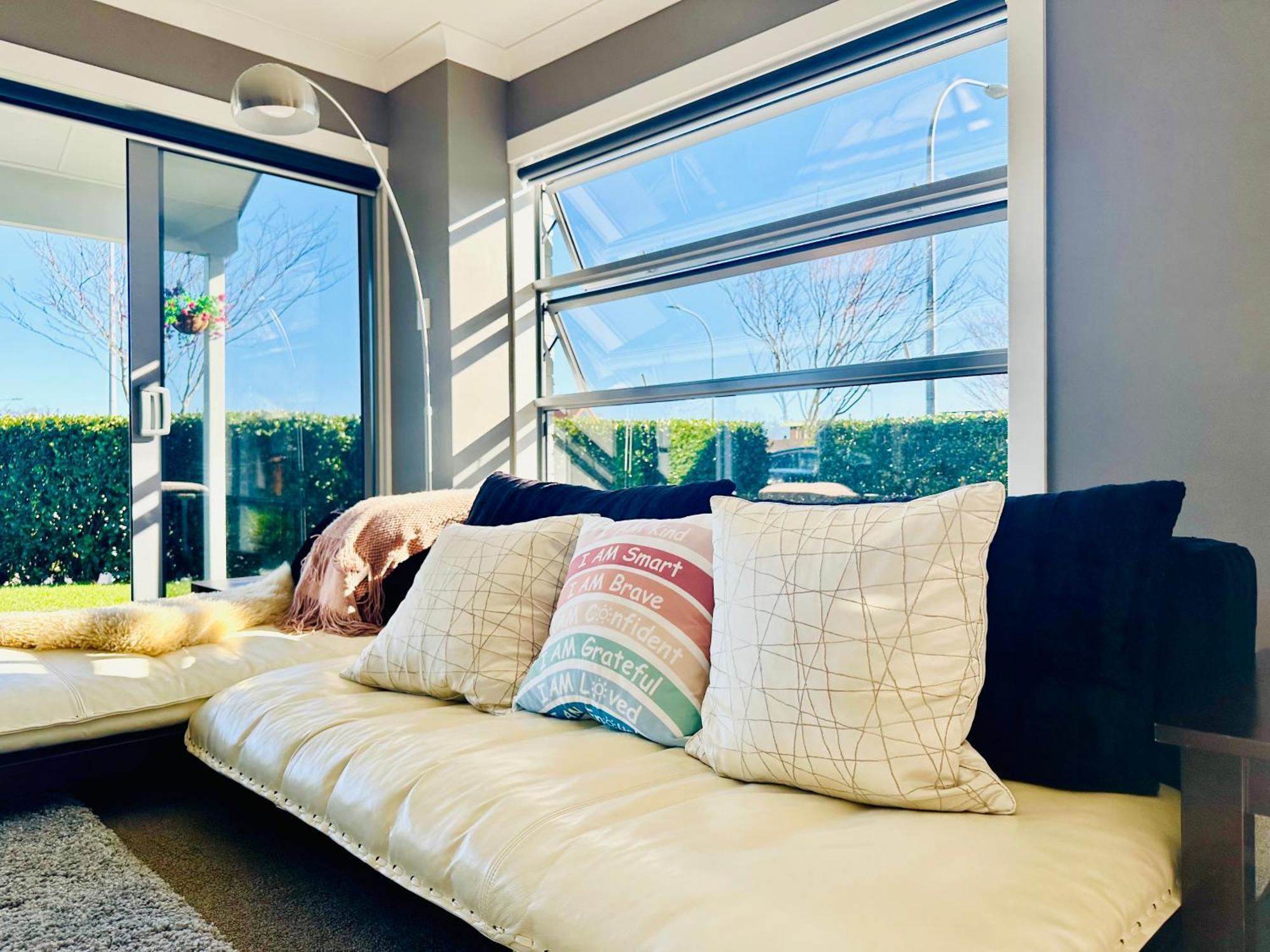 Summer Holiday 4 Bedrooms House In Hamilton With Pool And Spa 외부 사진